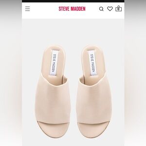 Steve Madden slinky sandals - size 6